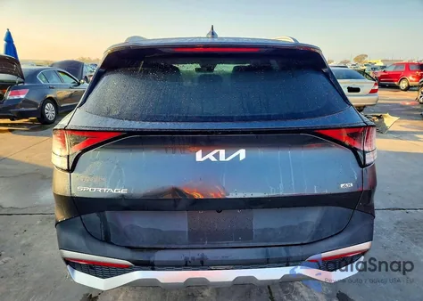 2023 Kia Sportage Ex z USA, uszkodzony, nr VIN KNDPVCAF7P7108993